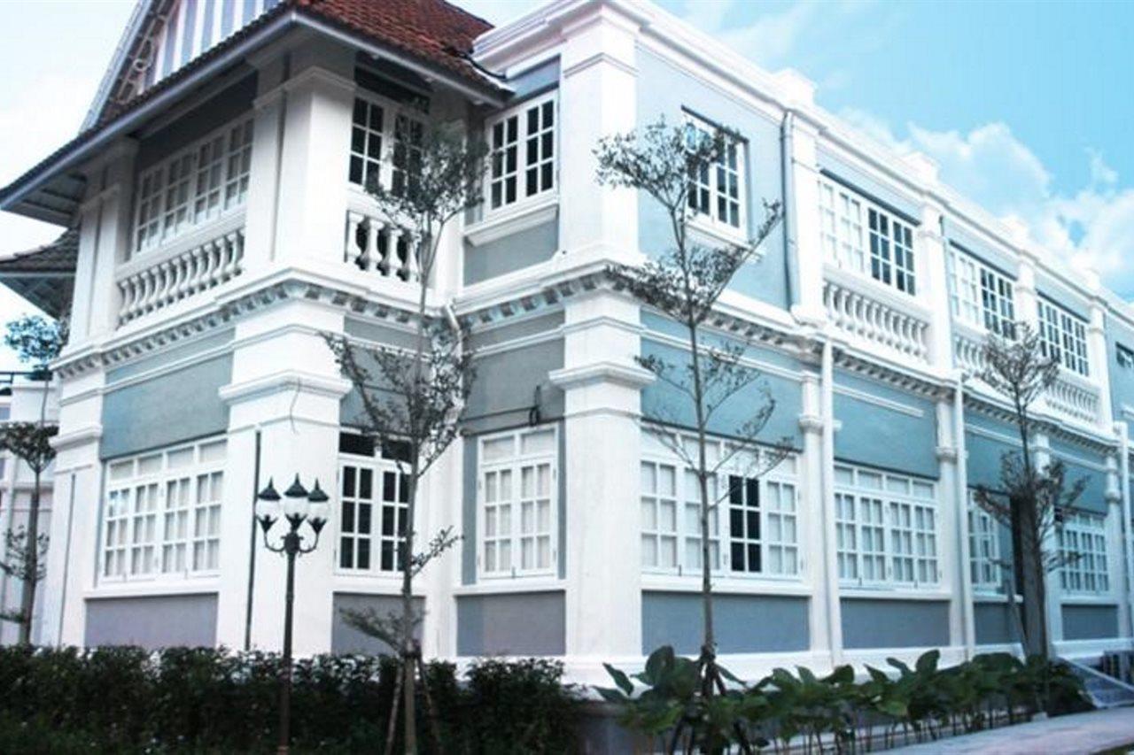Apple Heritage Hotel George Town Exterior photo