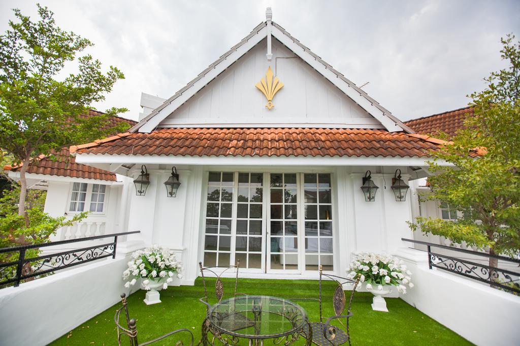 Apple Heritage Hotel George Town Exterior photo
